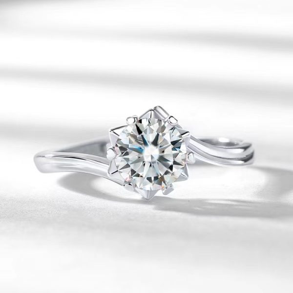 Flower Shaped Certified Moissanite Engagement Ring - Image 4