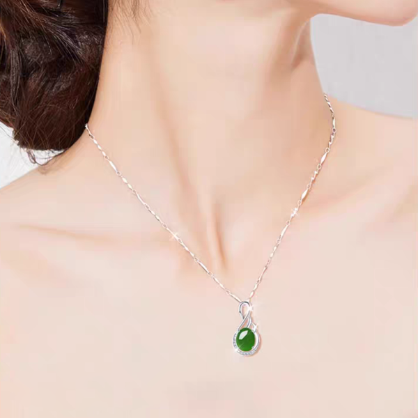 jade necklace